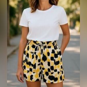 Who What Wear Linen Rayon Yellow Black
Pull On Elastic Shorts Size Small